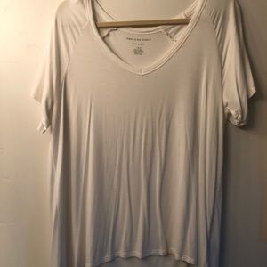 american eagle “soft & sexy” loose basic tee